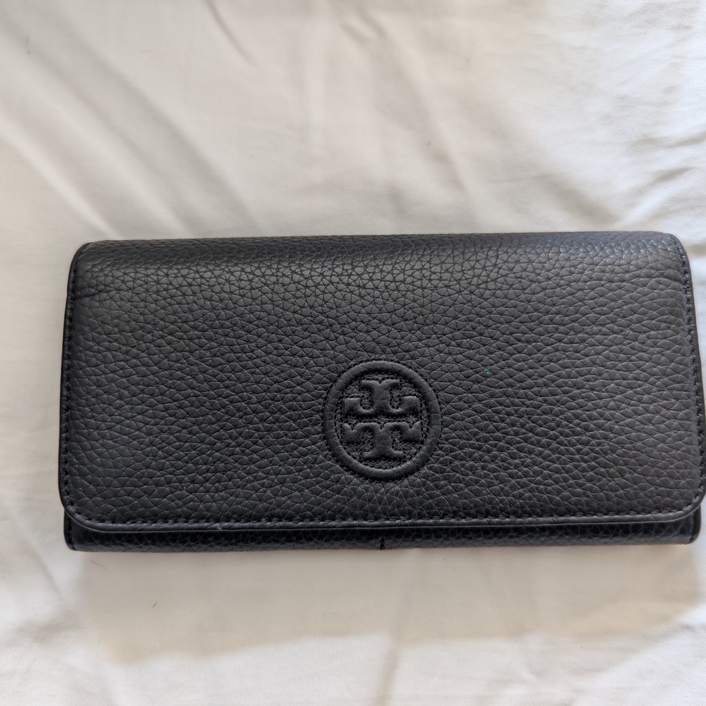 Tory Burch Black Leather Wallet